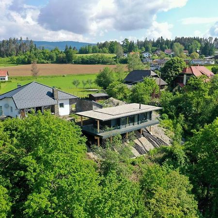 Modernes Ferienhaus Mit Panoramablick Rosegg Exterior foto